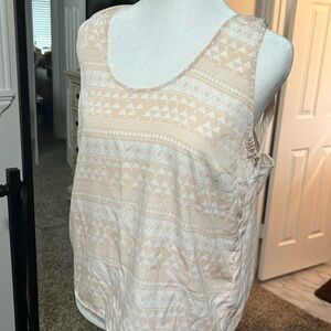 Adorable orange and white tank top size Small